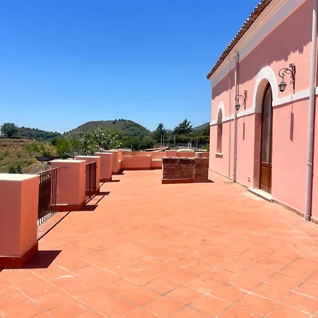 Casale Alle Vigne فيلة *